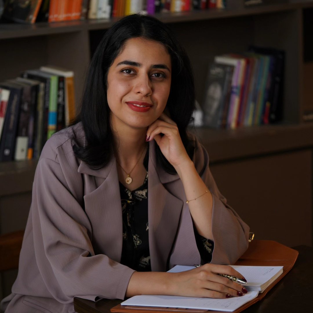 نگار نامنی، روان‌شناس بالینی